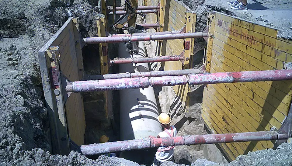 Tatabánya szennyvíz fotó2