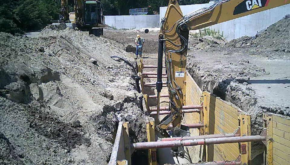 Tatabánya szennyvíz fotó1