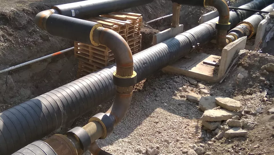 Tahi utca távhővezeték építése 4