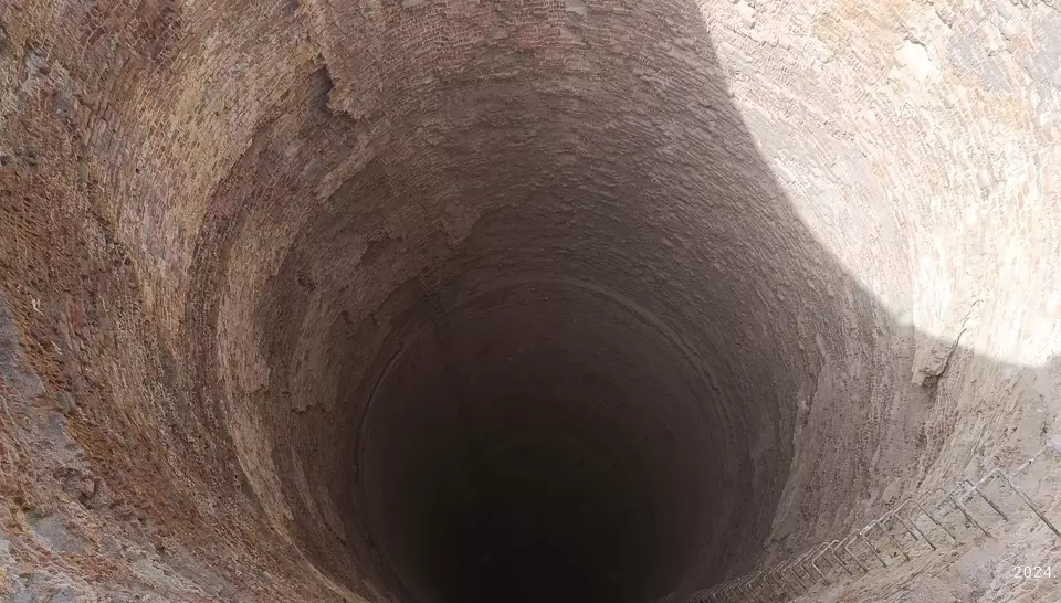 Vértesi Erőmű kéménybontás 4